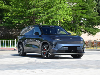 NIO ES8  Фото №6